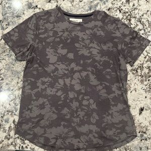 Abercrombie and Fitch Men’s Large Short Sleeve t shirt